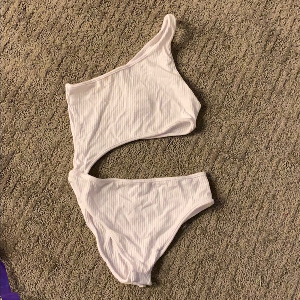 Never worn! Emma& Sam white asymmetrical bodysuit